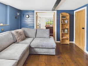 Snug- click for photo gallery